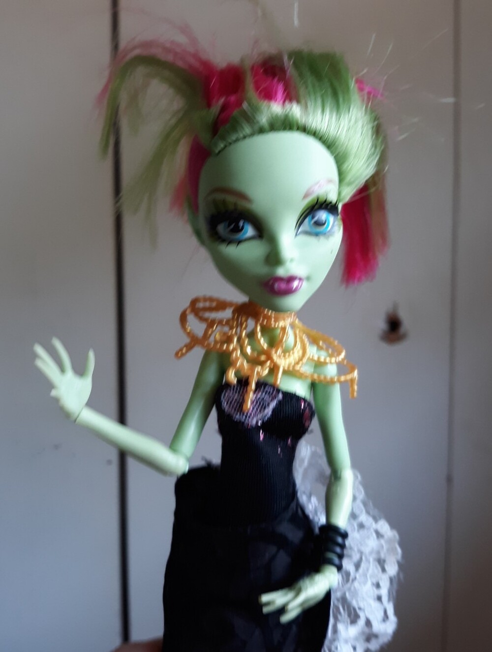 Mattel Monster High Dolls G1 Lot 4 Frankie Draculaura Venus Spectra TLC OOAK Par - Picture 3 of 16